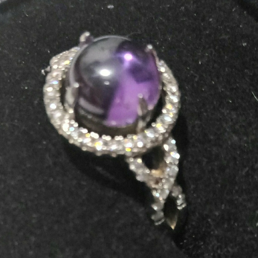 Carbochon Amethyst Ring